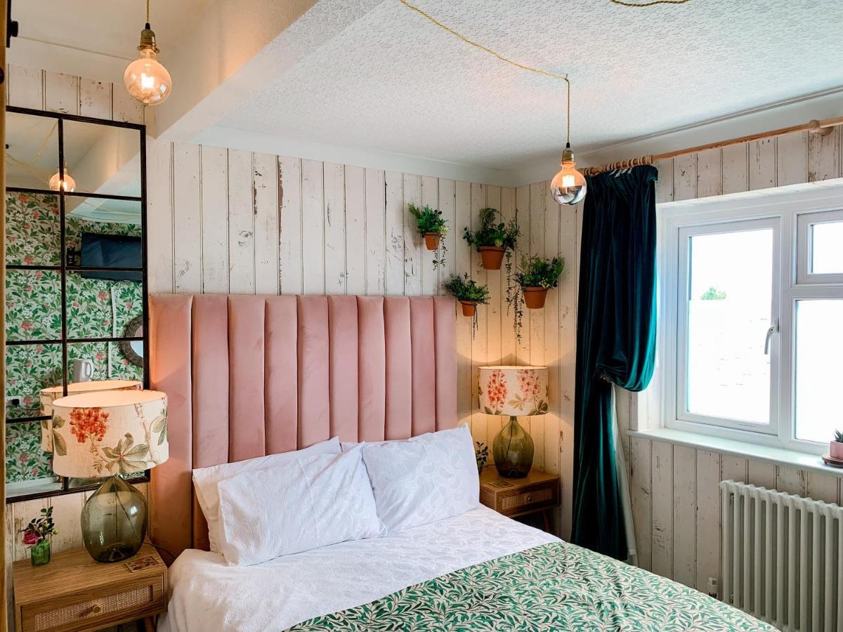 The Townhouse 101 Bed and Breakfast Sandown Buitenkant foto